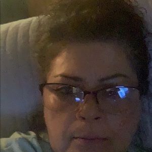 Meet your Posher, Carolyn